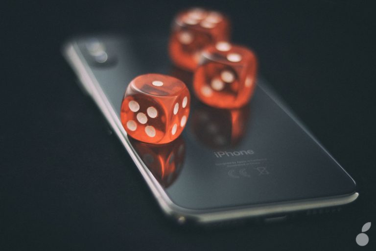 Warnings Signs Of Mobile Game Addiction How To Take Control Royal Black